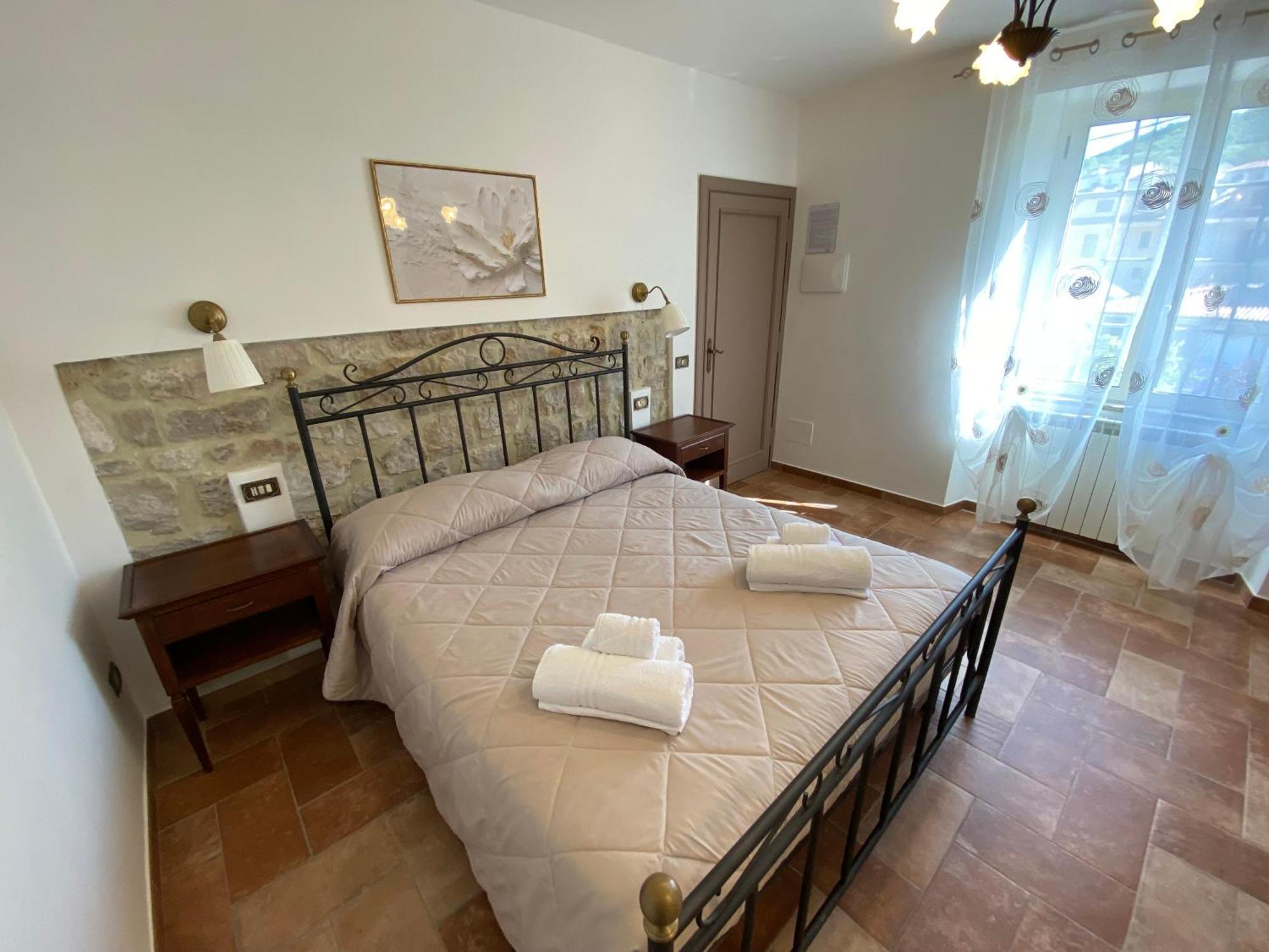 La Casa Di Nonna Tella Bed and Breakfast Lenola Buitenkant foto
